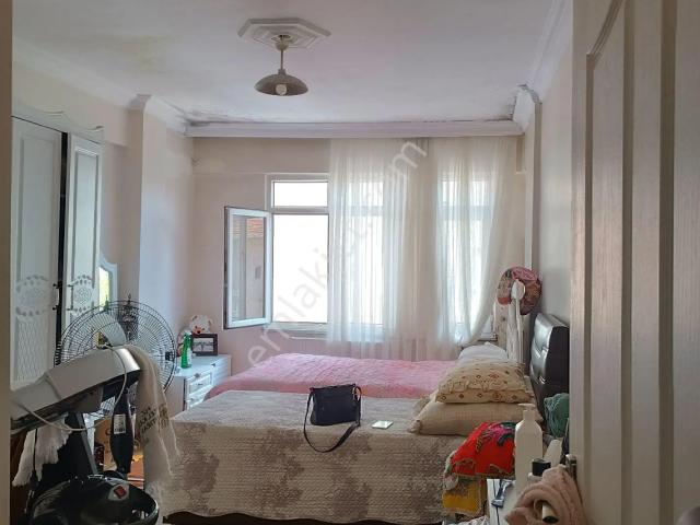 Yeni Mahalle Mahallesi, Gaziosmanpaşa içerisinde satılık mülk