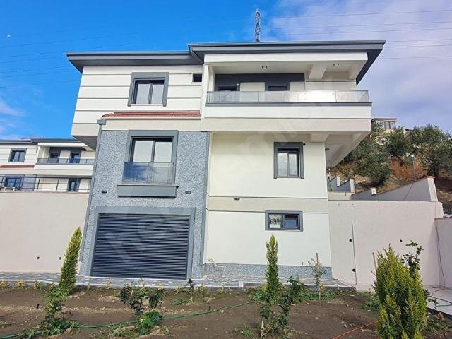 Küçükkuyu, Ayvacık içerisinde satılık Villa