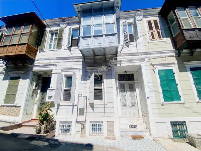 Konak, İzmir içerisinde kiralık Kösk