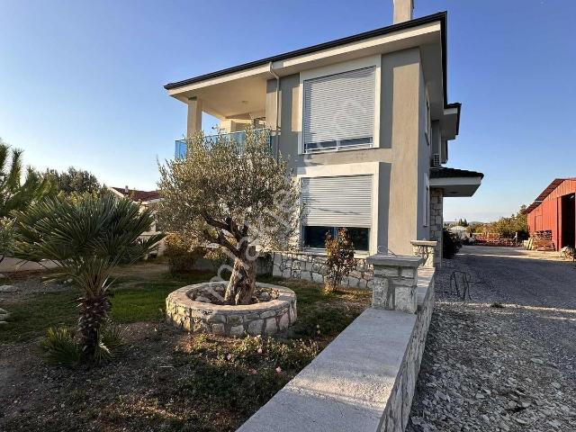 Kuşçular Mahallesi, Urla içerisinde kiralık mülk