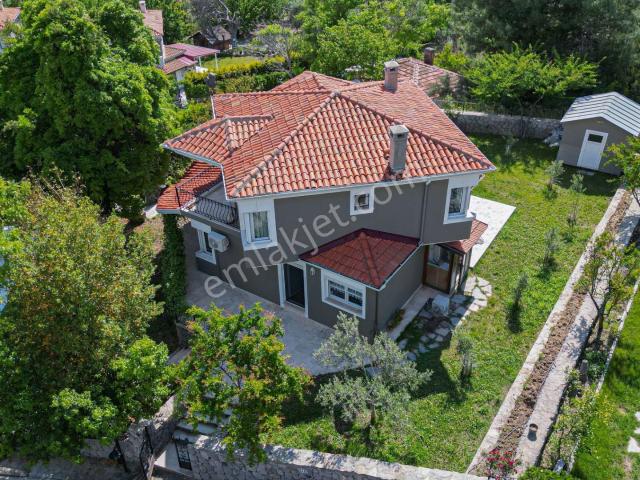 Urla, İzmir içerisinde satılık Villa