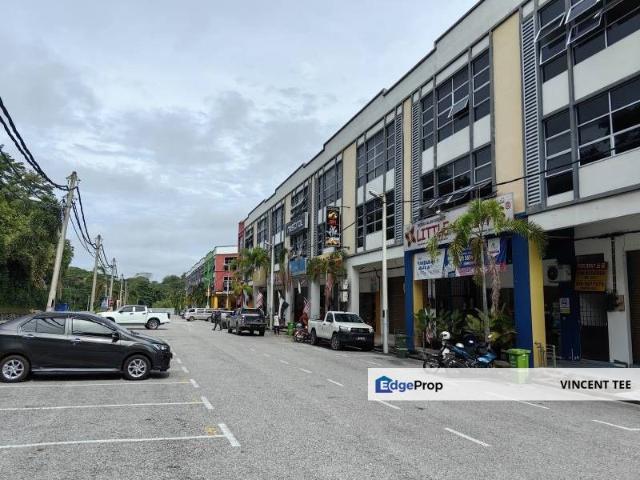 Shop for sale in Pahang