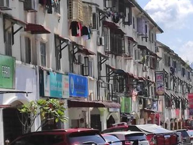 Apartment for sale in Country Heights Damansara, Kuala Lumpur