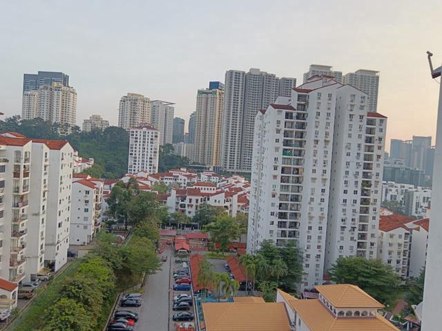 Condominium for sale in Country Heights Damansara, Kuala Lumpur