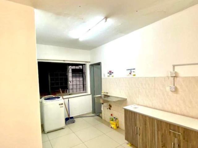 Room for rent in Petaling, Damansara Damai