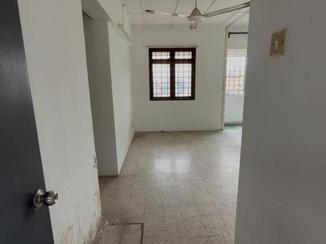 Apartment for sale in Langat, Selangor