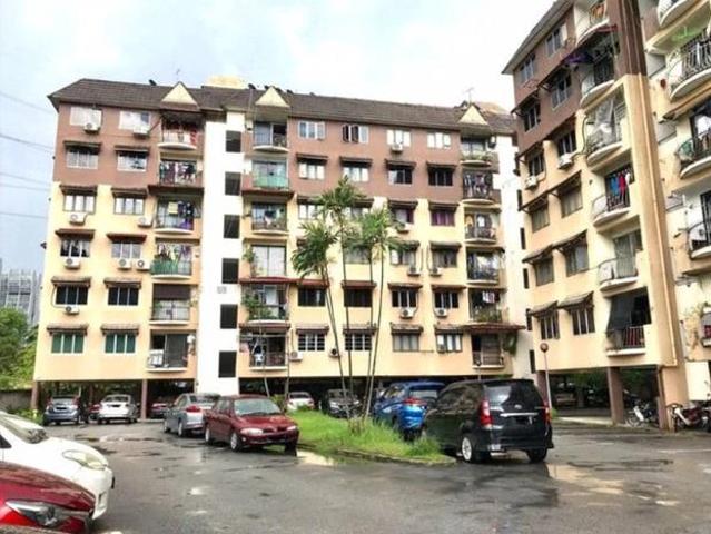 Apartment for sale in Country Heights Damansara, Kuala Lumpur