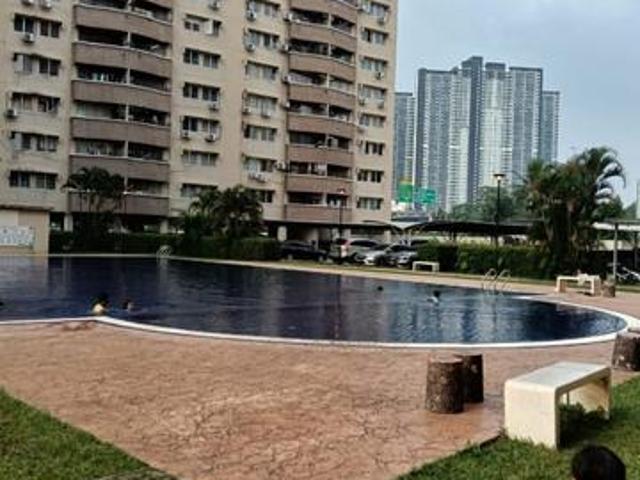 Condominium for rent in Country Heights Damansara, Kuala Lumpur