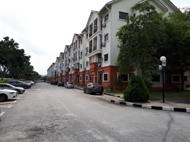 Condominium for rent in Country Heights Damansara, Kuala Lumpur