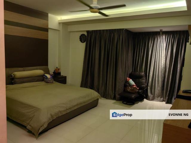 Condominium for sale in Country Heights Damansara, Kuala Lumpur