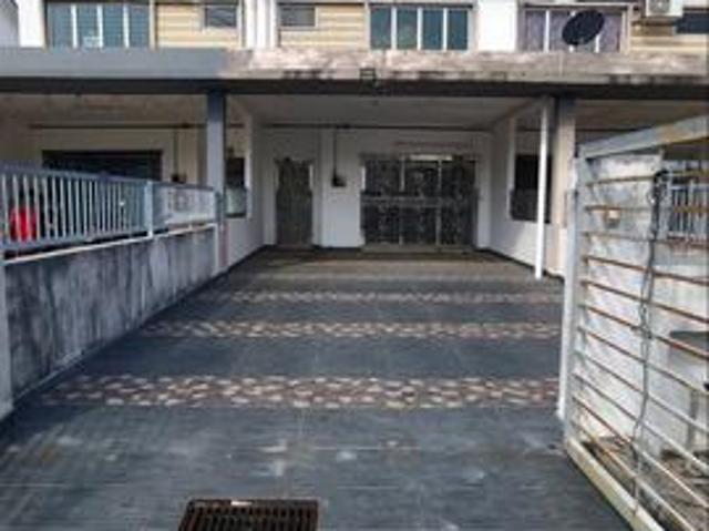 Terraced House for sale in Kuala Selangor, Selangor