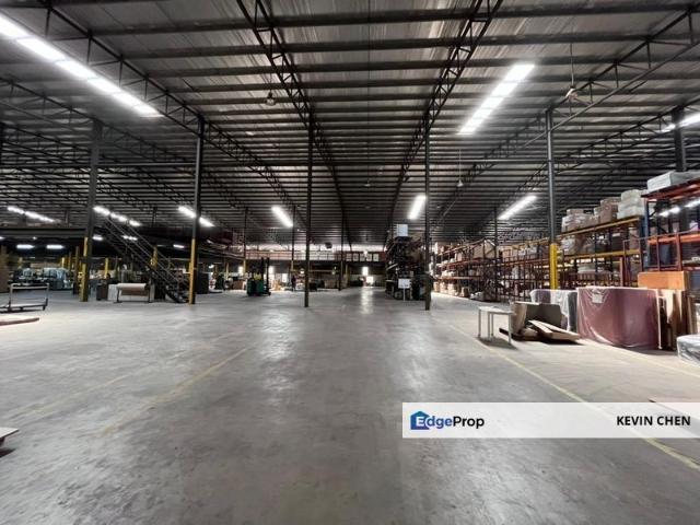 Warehouse for rent in Selayang, Selangor