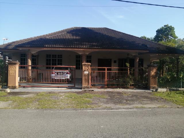 Bungalow for sale in Kuantan, Pahang