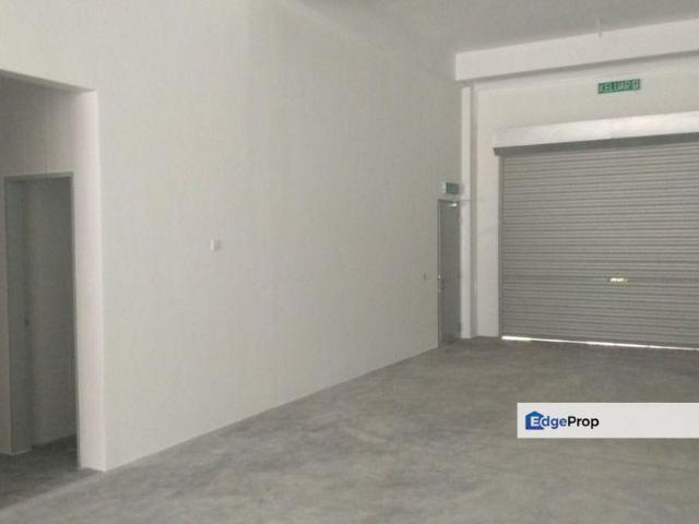 Shop for rent in Kajang, Langat