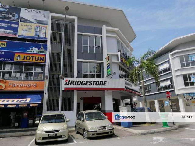 Shop for sale in Kajang, Langat