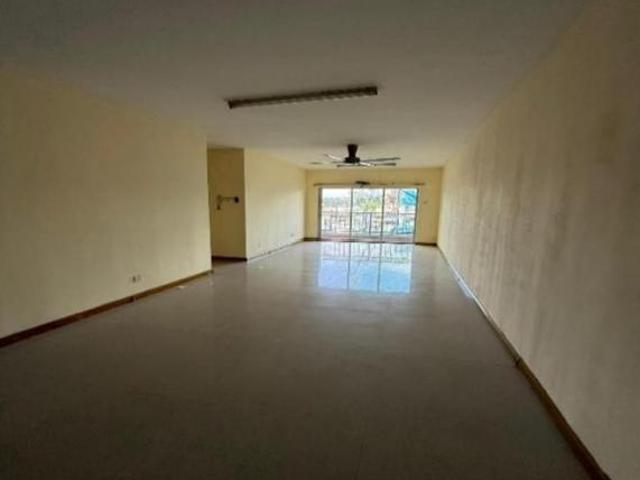 Serviced Residence for rent in Country Heights Damansara, Kuala Lumpur