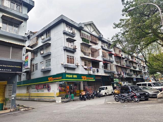 Apartment for sale in Country Heights Damansara, Kuala Lumpur