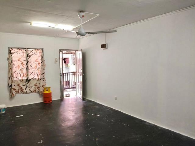 Flat for sale in Country Heights Damansara, Kuala Lumpur