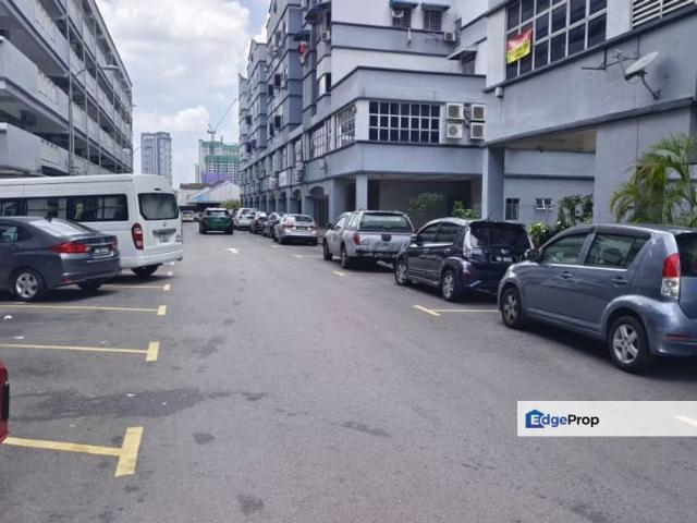 Shop for rent in Country Heights Damansara, Kuala Lumpur