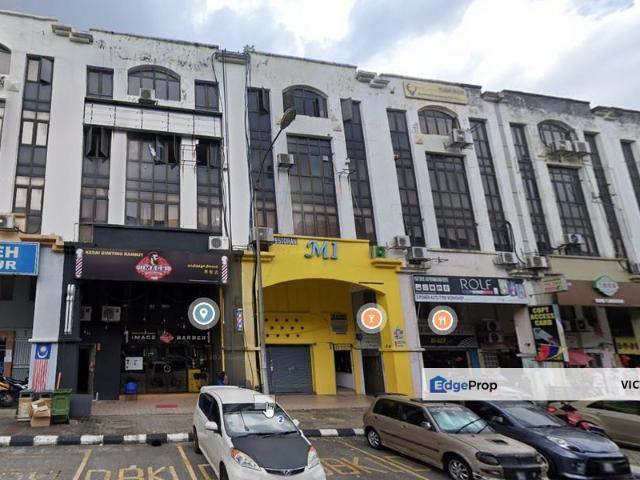 Shop for rent in Country Heights Damansara, Kuala Lumpur