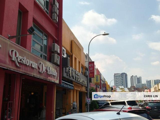 Shop for rent in Country Heights Damansara, Kuala Lumpur