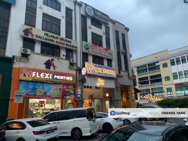 Shop for rent in Country Heights Damansara, Kuala Lumpur