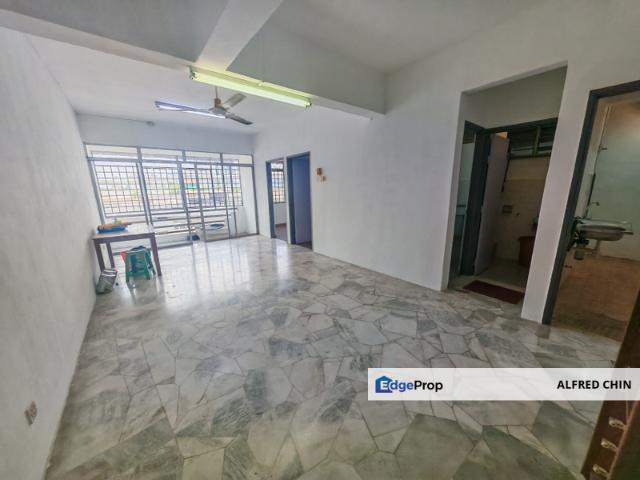Flat for sale in Country Heights Damansara, Kuala Lumpur