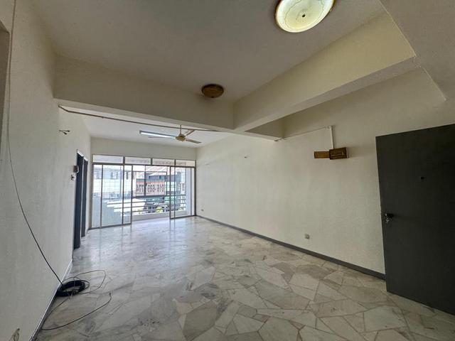 Apartment for sale in Country Heights Damansara, Kuala Lumpur