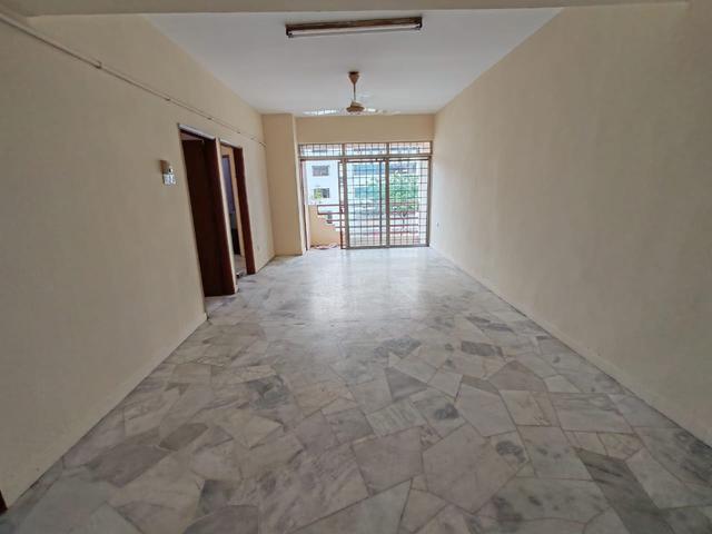 Apartment for sale in Country Heights Damansara, Kuala Lumpur