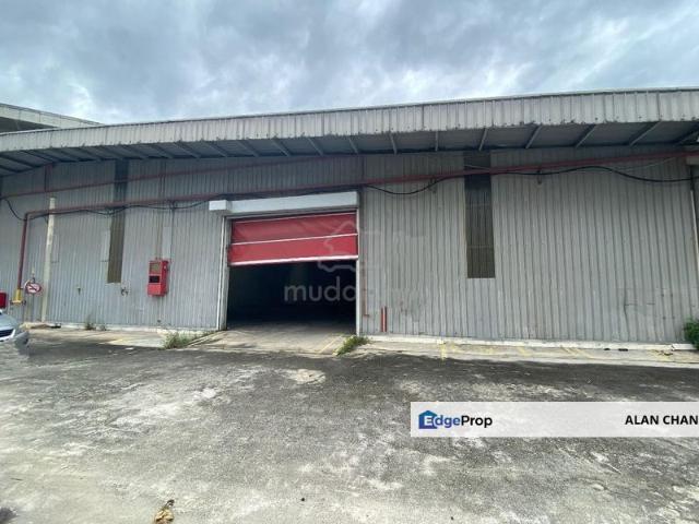 Warehouse for rent in Country Heights Damansara, Kuala Lumpur
