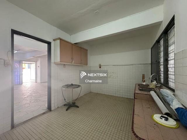 Residential House for rent in Country Heights Damansara, Kuala Lumpur