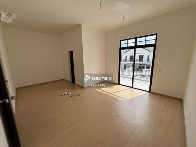Residential House for sale in Kuching
