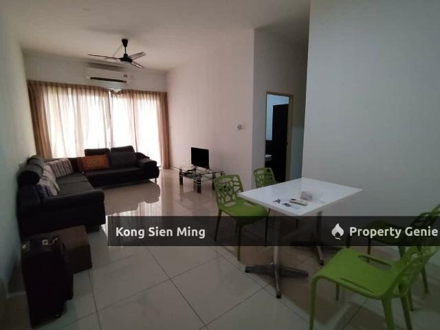Condominium for sale in Batu Kawa