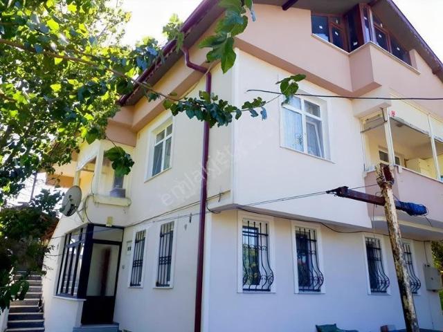 Akgöl, Söğütlü içerisinde kiralık mülk