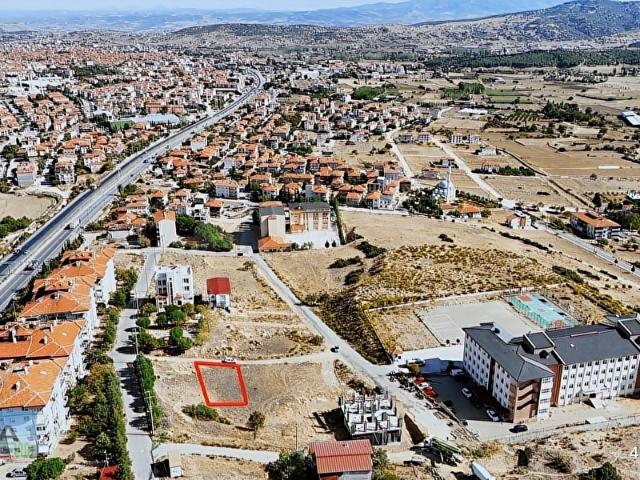 Kula, Manisa içerisinde satılık Arsa