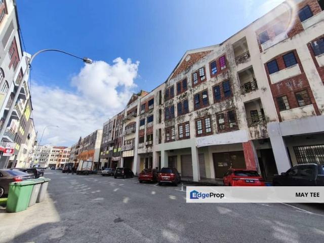 Shop for sale in Kulai, Johor
