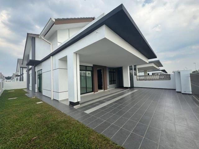 Residential House for sale in Kulai, Johor
