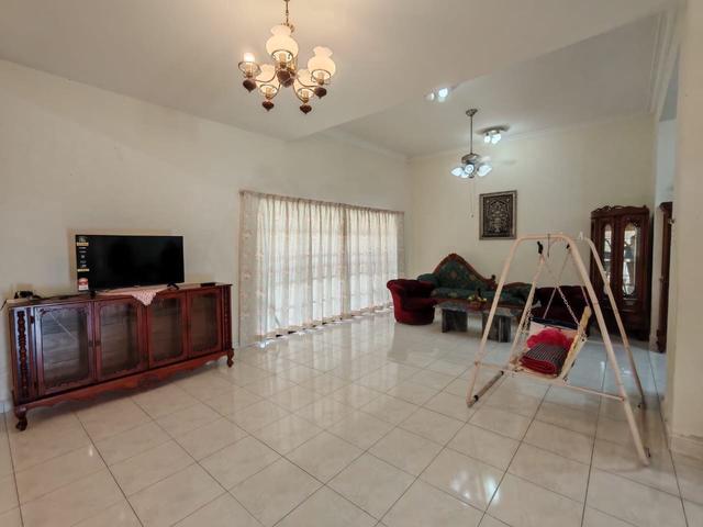Bungalow for rent in Kulai, Johor