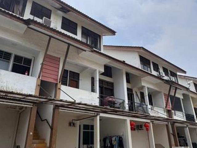 Townhouse for sale in Kulai, Johor