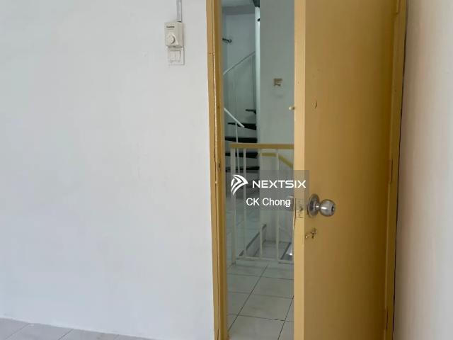Warehouse for sale in Kulai, Johor