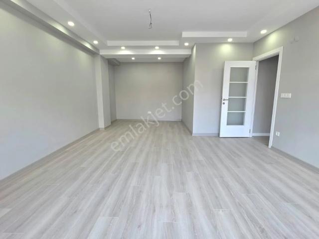 Üsküdar, İstanbul içerisinde satılık mülk