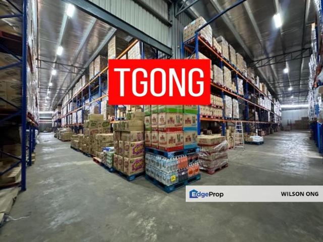 Warehouse for rent in Taman Sepakat, Sungai Seluang