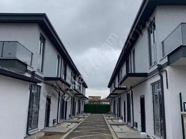 Kartepe, Kocaeli içerisinde satılık Villa