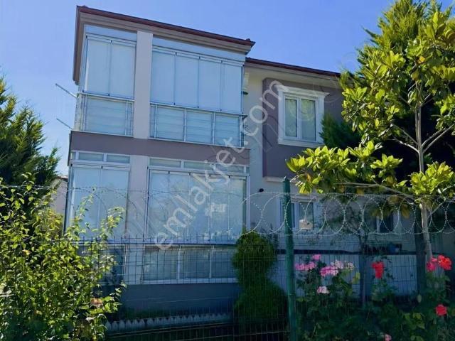 Kandira, Kocaeli içerisinde satılık Villa