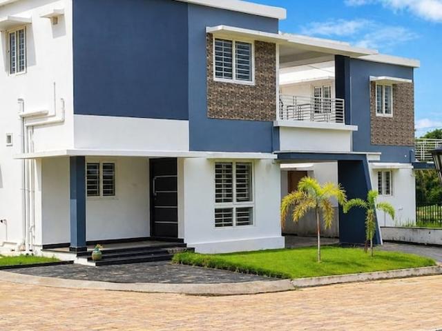 House for sale in Palakkad, Kerala