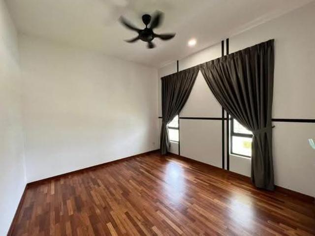 Shop for rent in Hulu Selangor, Selangor