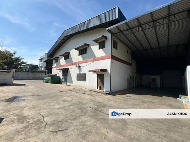 Warehouse for rent in Selayang, Selangor