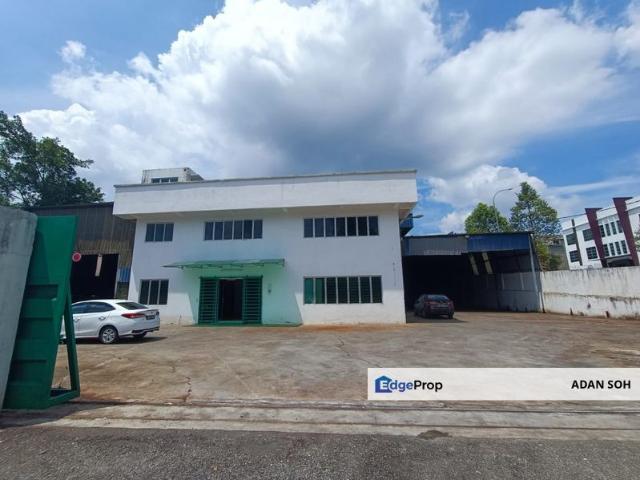 Warehouse for sale in Selayang, Selangor