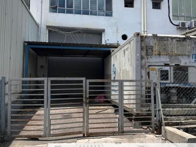 Warehouse for rent in Selayang, Selangor