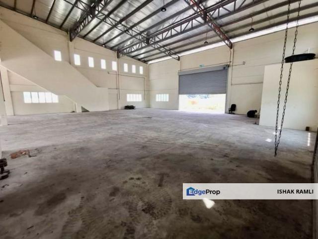 Warehouse for rent in Selayang, Selangor